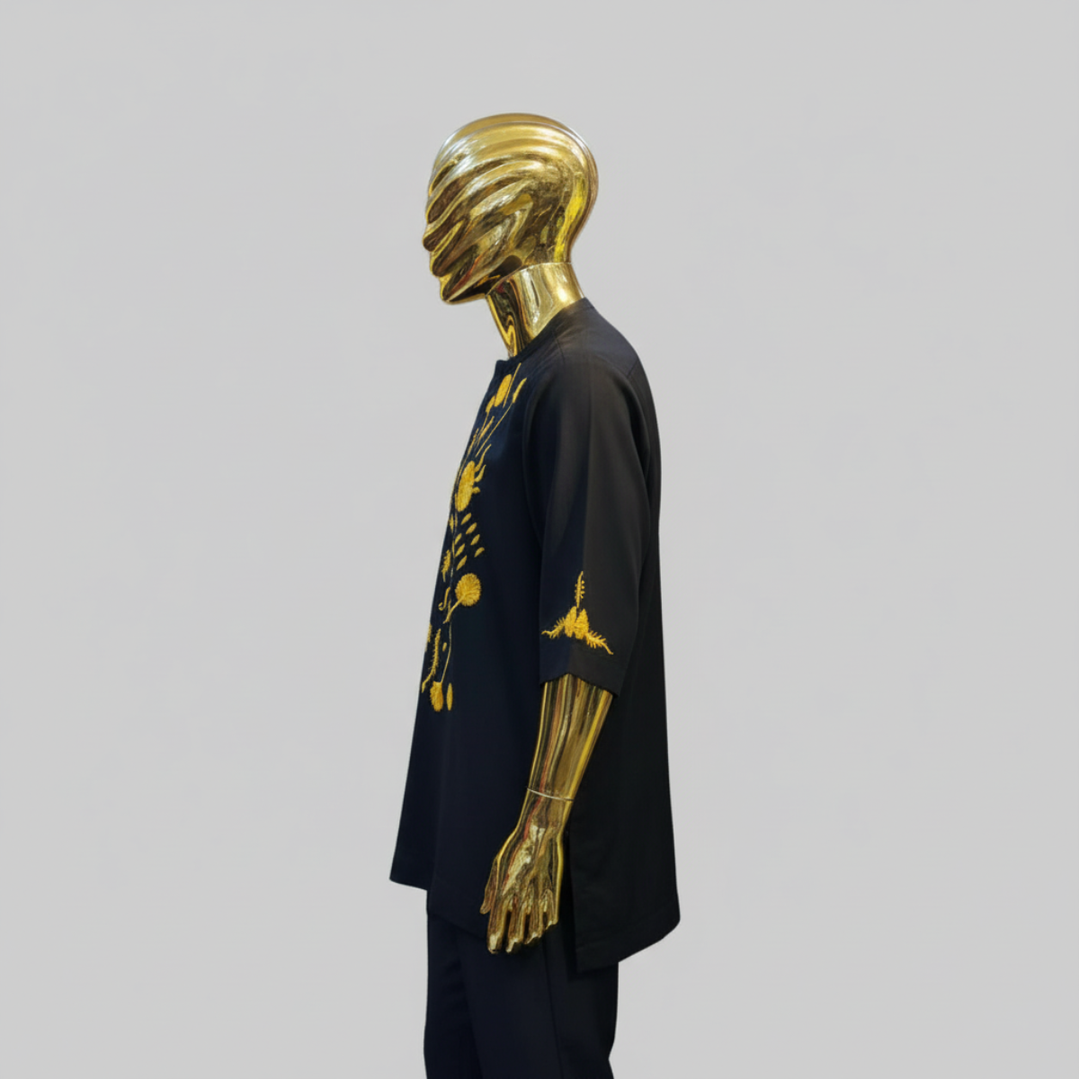 The Aso-Ebi Champion - Image 3